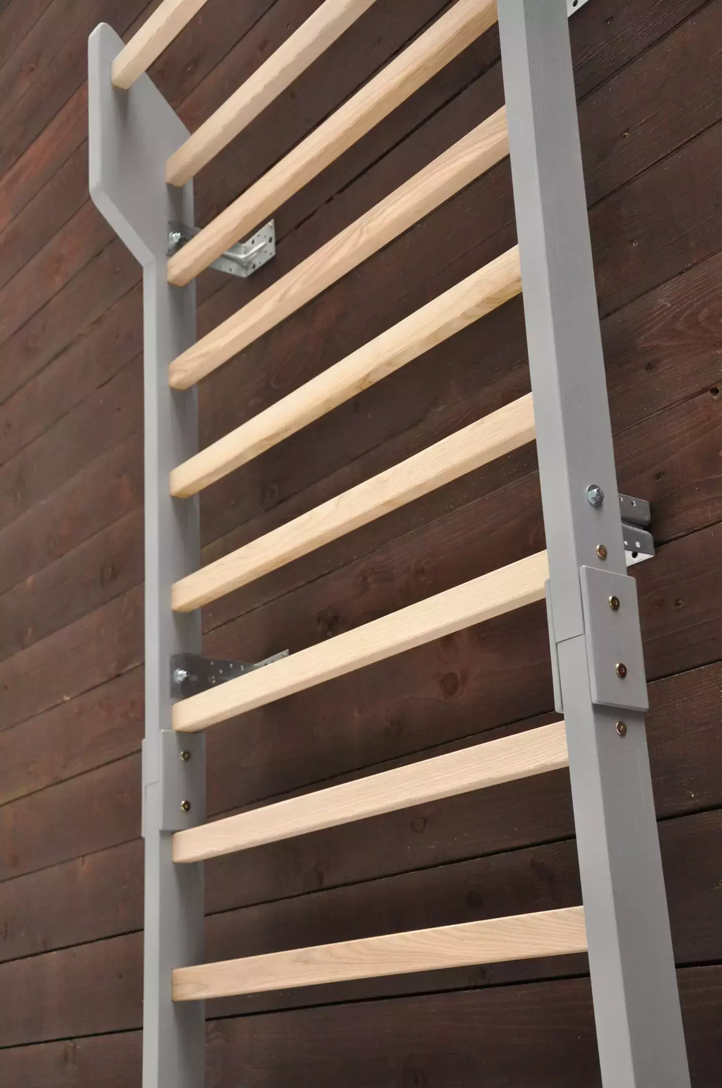 Zweedse ladder BarinToys Klassiek essenhout grijs fitnesswandrek (gemaakt in de EU) massief houten klimrek met natuurlijke en duurzame essenhouten staven voor thuisgebruik in de thuisgymnastiek en commerciële sportschool.