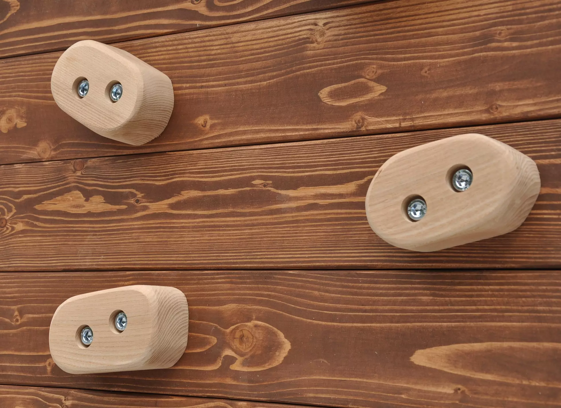 Klimgrepen hout essen buiten — detail 4,5 cm massief hardhout massief hardhout naturel vergrijzend vochtbestendig — Barin Toys